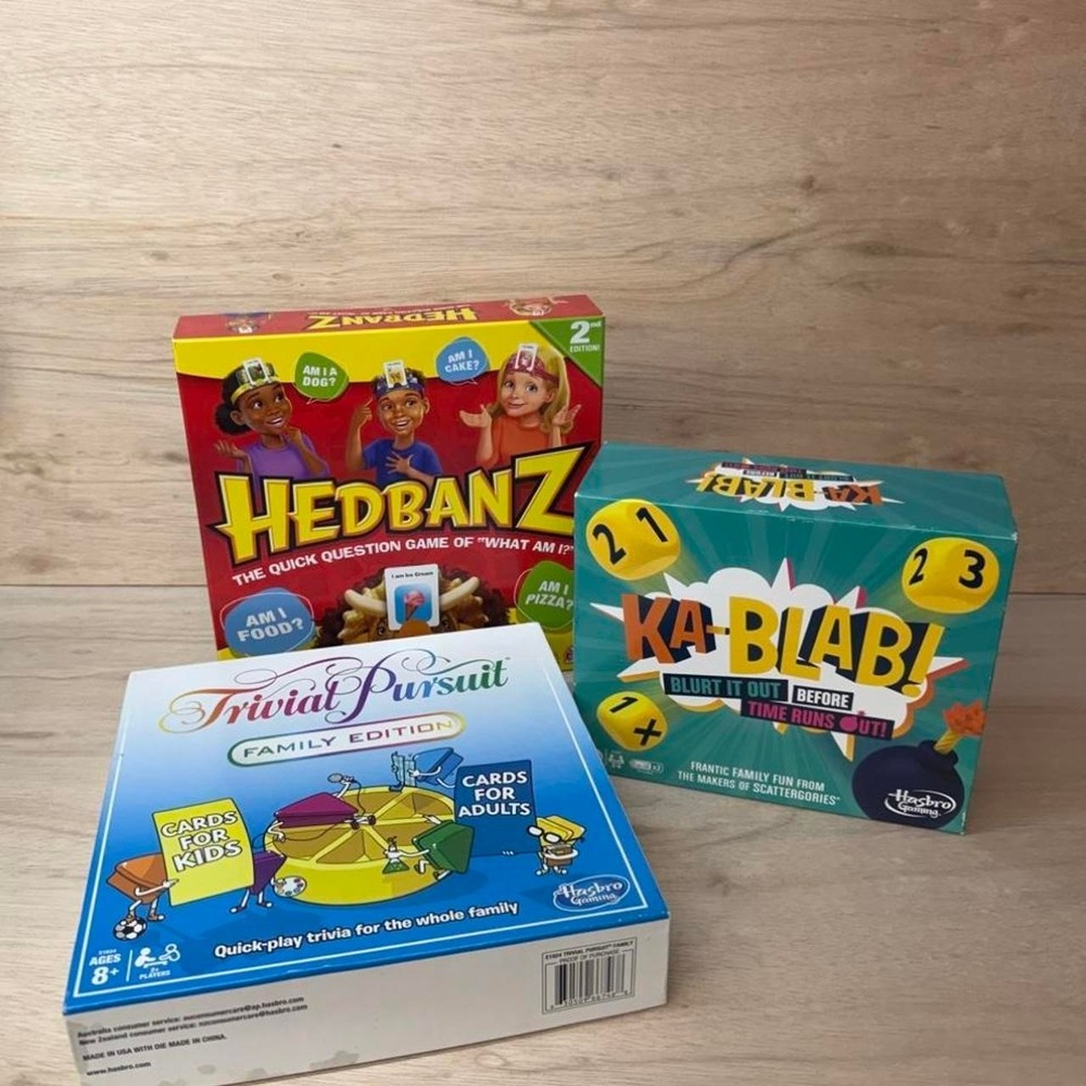 Trivial Pursuit Hedbanz 2nd Edition Ka-Blab Hasbro Family Board Game Lot Fun